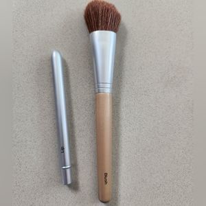 NEW Artistry Makeup brushes - Blush & Lip Brushes
